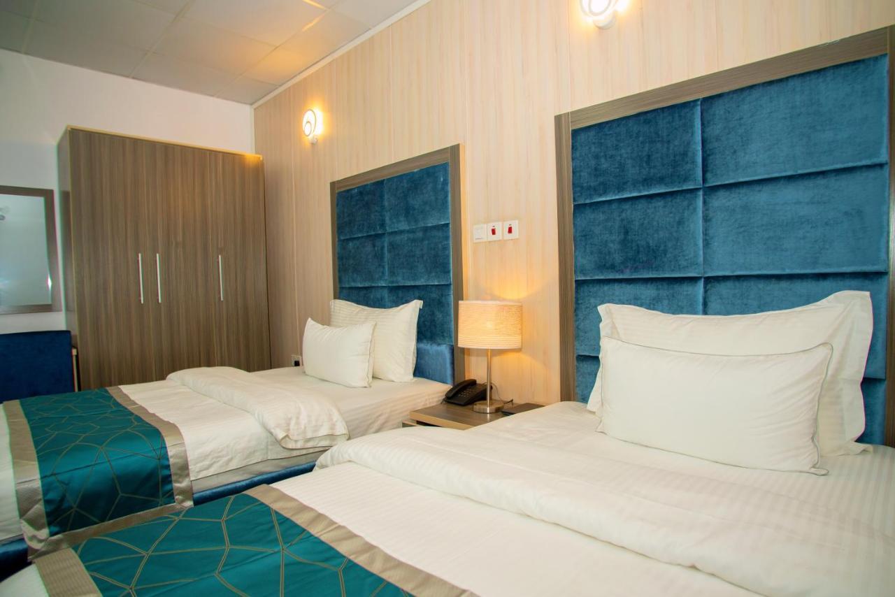Riviera Suites ラゴス エクステリア 写真