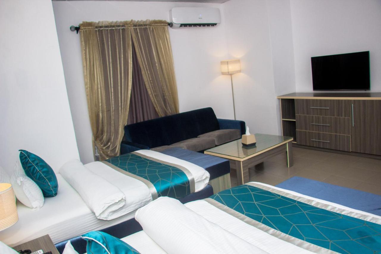Riviera Suites ラゴス エクステリア 写真
